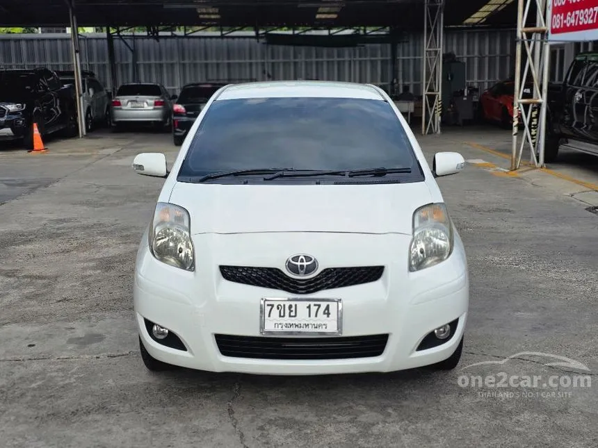 2012 Toyota YARIS E Hatchback