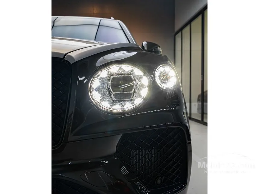 2022 Bentley Bentayga First Edition Hybrid SUV