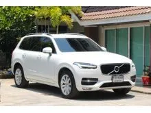 2017 Volvo XC90 2.0 (ปี 16-26) D5 Momentum SUV