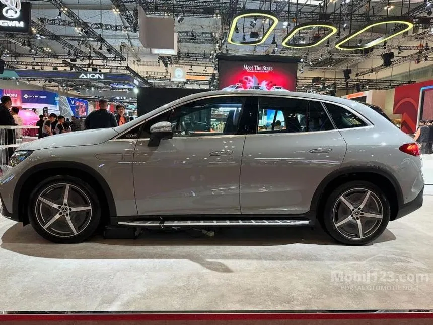 2024 Mercedes-Benz EQE350+ Electric Art Line Sedan
