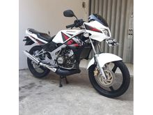 Caah kredit ninja r 150 tahun 2013 mesin mulus bergarasansi