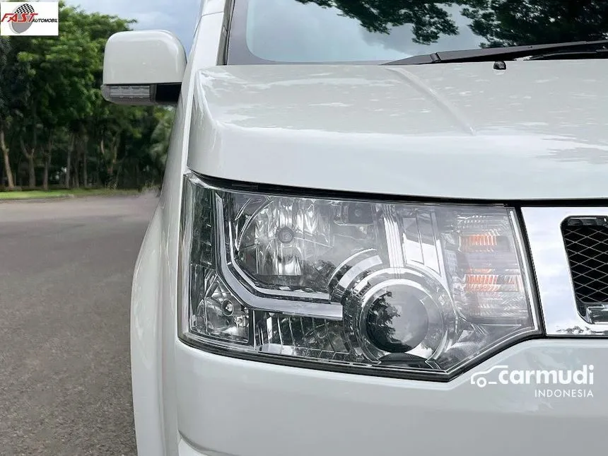 2015 Mitsubishi Delica D5 Van Wagon