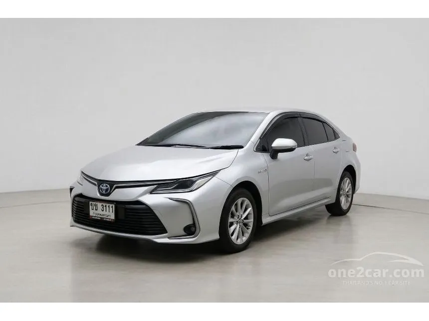 2019 Toyota Corolla Altis Hybrid Mid Sedan