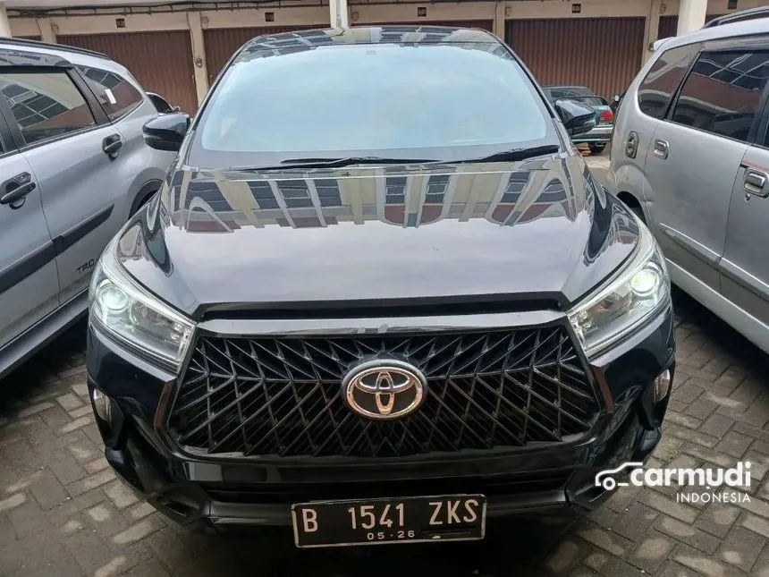 2021 Toyota Kijang Innova V MPV