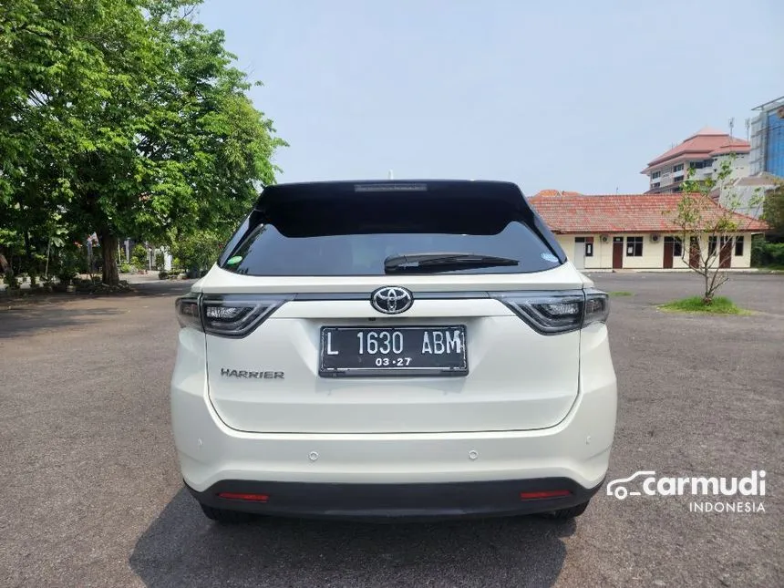 2014 Toyota Harrier SUV