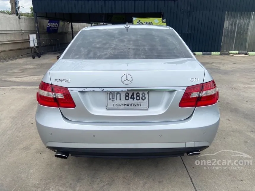2011 Mercedes-Benz E250 Elegance CDI BlueEFFICIENCY Sedan