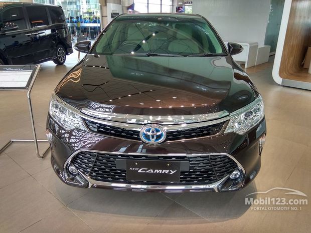  Camry  Hybrid Toyota Murah  143 mobil  dijual  di DKI 