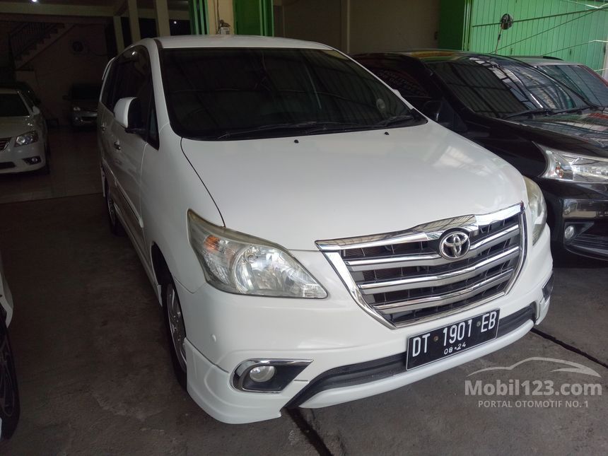 Jual Mobil Toyota Kijang Innova 2014 V Luxury 2 0 di Jual Mobil Toyota Kijang Innova 2014 V Luxury 2 0 di