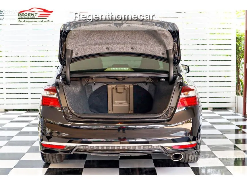2019 Honda Accord EL i-VTEC Sedan