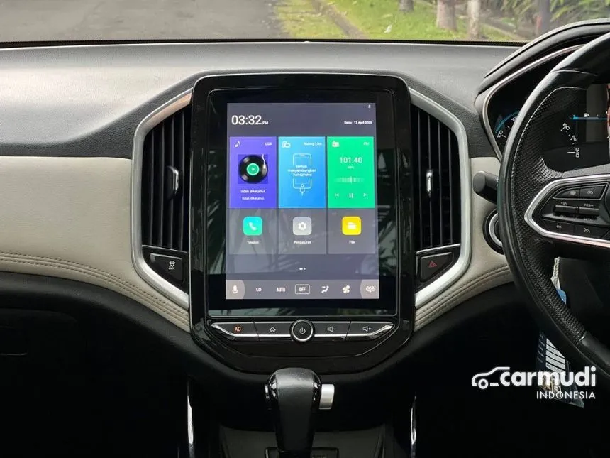 2019 Wuling Almaz Exclusive 7 Seater SUV