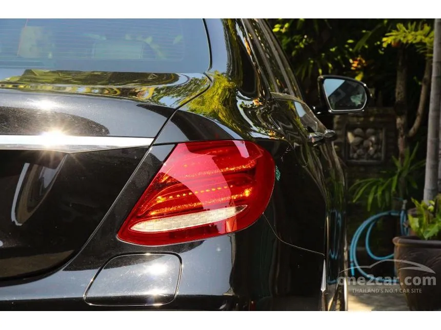 2019 Mercedes-Benz E350 e AMG Dynamic Sedan