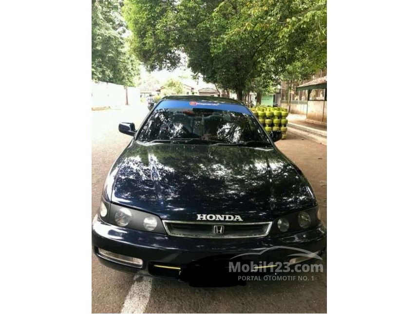 1997 Honda Accord Sedan