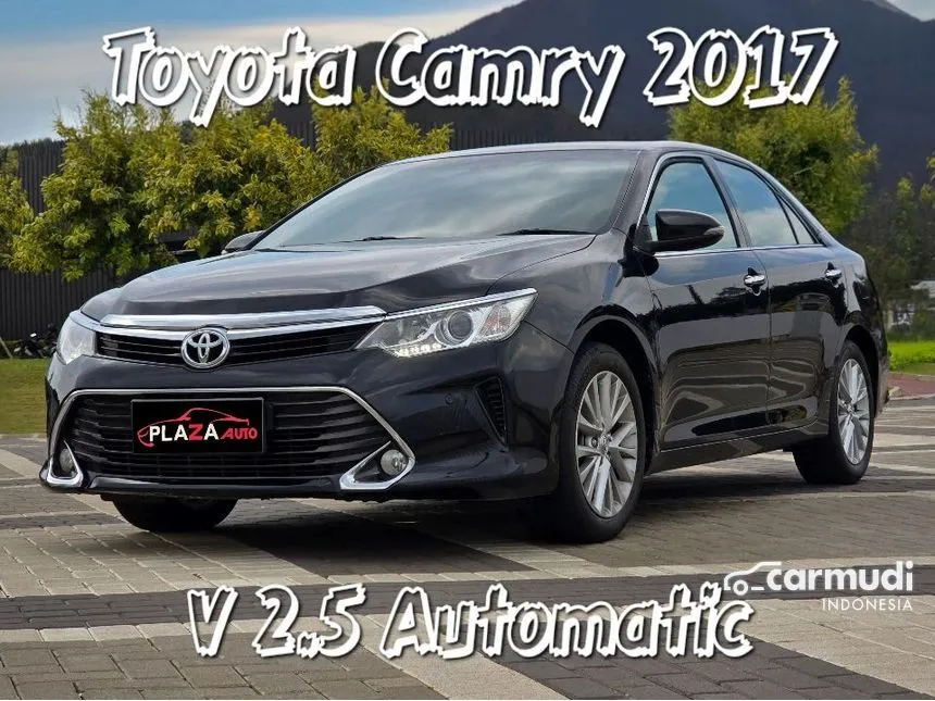 2017 Toyota Camry V Sedan