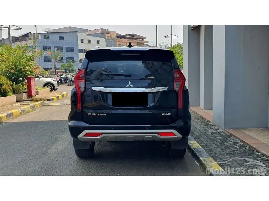 2023 Mitsubishi Pajero Sport Dakar 4x2 SUV