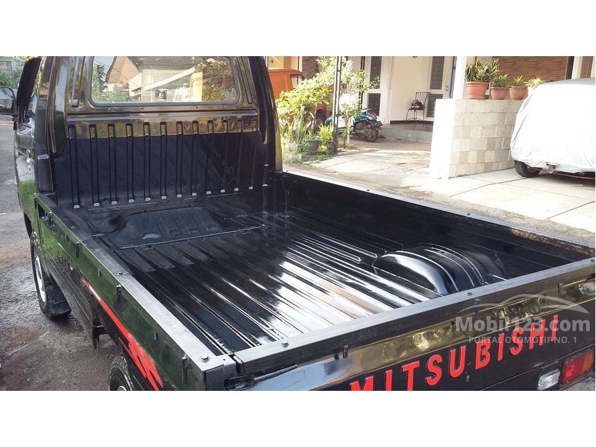 Jual Mobil  Mitsubishi  Colt T120SS  2014 Standard 1 5 di 