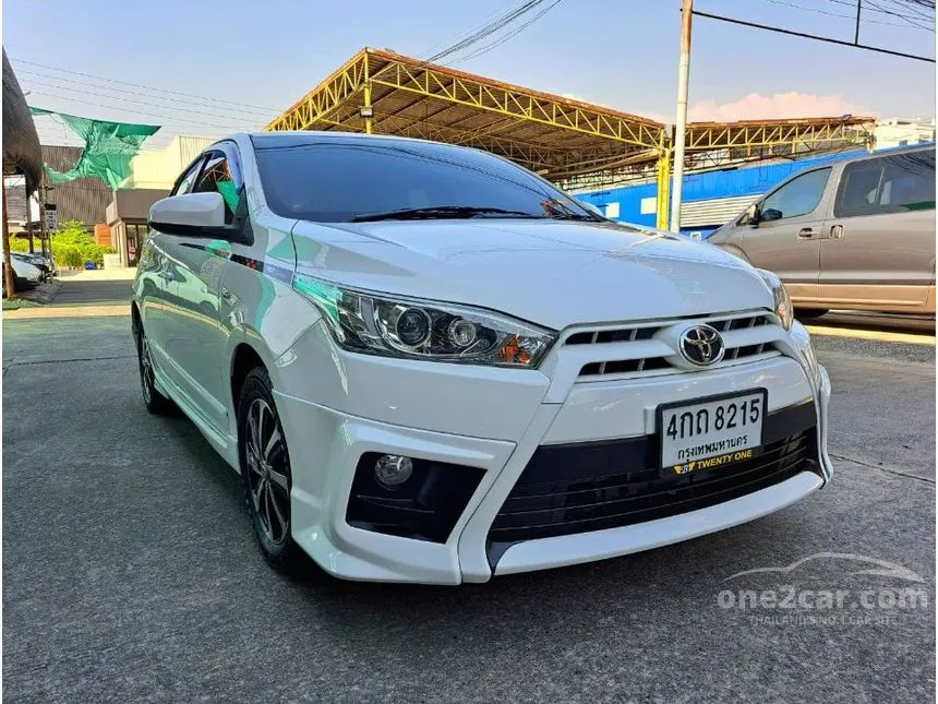 2015 Toyota YARIS TRD Sportivo Hatchback