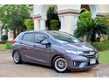 2016 Honda Jazz 1.5 (ปี 14-18) S i-VTEC Hatchback AT