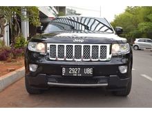 Grand Cherokee Overland 5.7 L Th 12 Pk 16 km 19rb Hitam