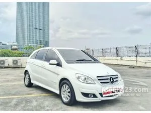 2011 Mercedes-Benz B180 1.7 Hatchback