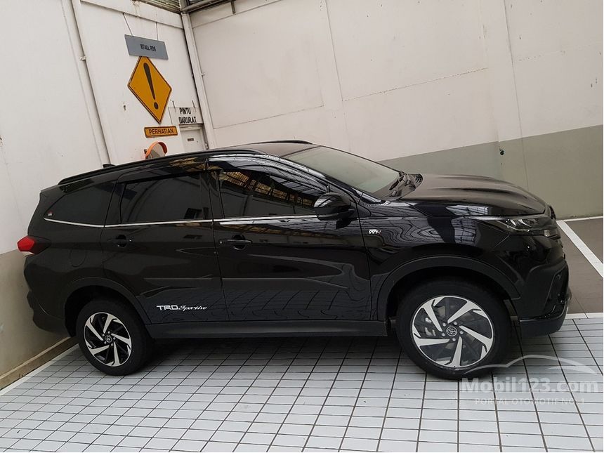Jual Mobil Toyota Rush 2018 TRD Sportivo 1.5 di DKI Jual Mobil Toyota Rush 2018 TRD Sportivo 1.5 di DKI