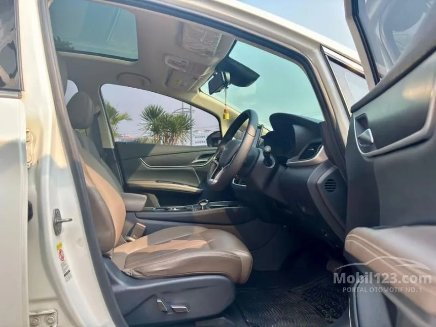 2024 BYD M6 Superior 7 Seater MPV