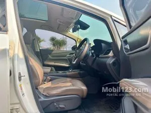 2024 BYD M6 Superior 7 Seater MPV