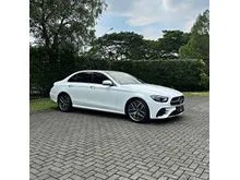 2022 Mercedes-Benz E300 2.0 AMG Line Sedan LOW ODO SANGAT TERAWAT 2023 facelift 2021