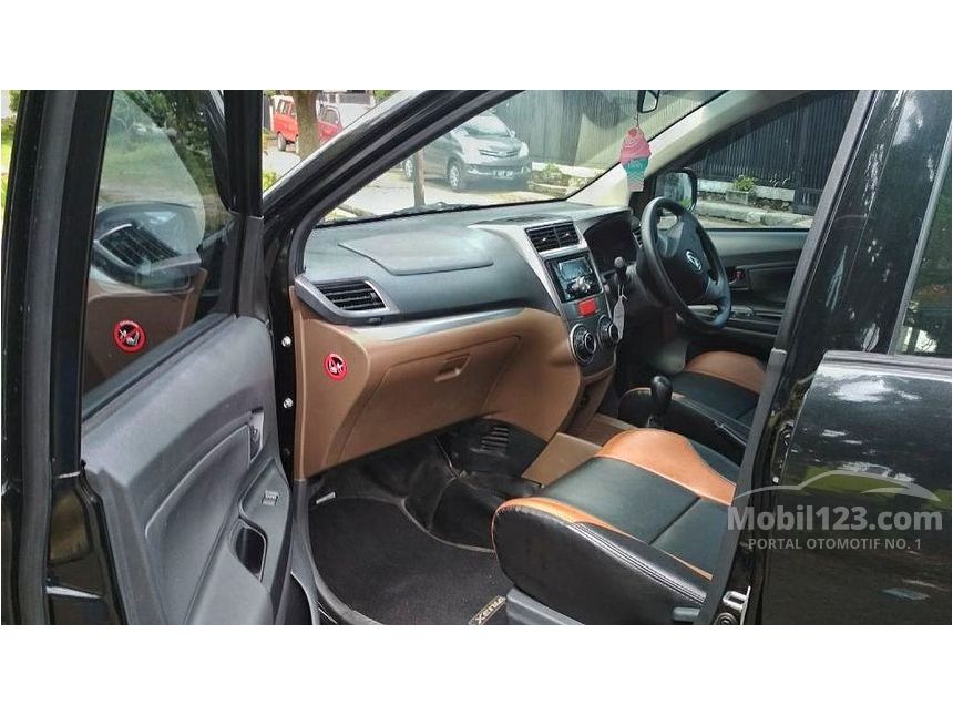 2017 Daihatsu Xenia X X MPV