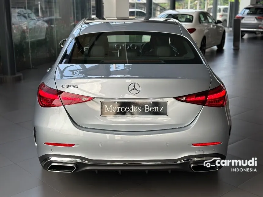 2023 Mercedes-Benz C300 AMG Line Sedan