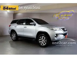 2016 Toyota Fortuner 2.4 (ปี 15-21) V SUV  AT