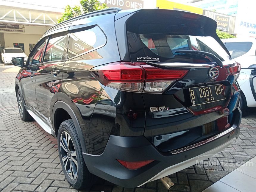 Jual Mobil Daihatsu Terios 2018 R Deluxe 1 5 di Banten 