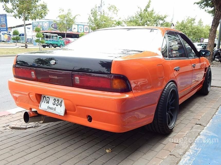 Nissan cefiro 1992