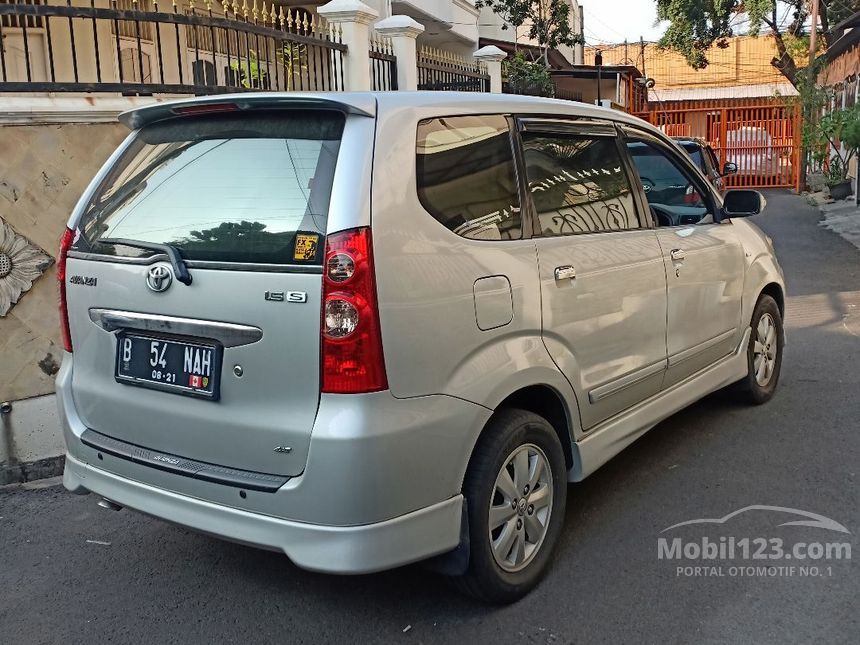 Avanza 2011: Panduan Lengkap Membeli dan Menjual Mobil Keluarga Ikonik