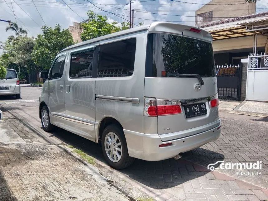 2022 Daihatsu Luxio X Van