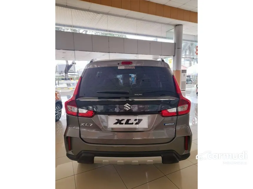 2023 Suzuki XL7 ZETA Wagon