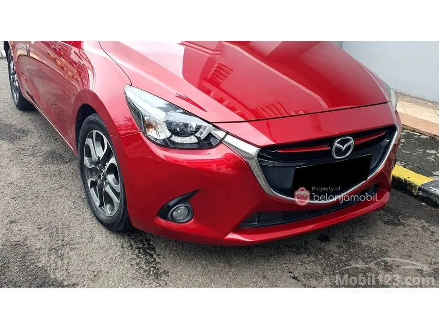 2015 Mazda 2 R Hatchback