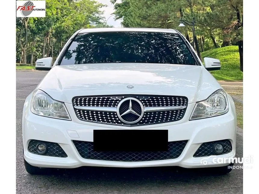 2012 Mercedes-Benz C200 CGI Sedan