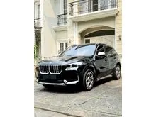 2023 BMW X1 1.5 sDrive18i xLine SUV Black on Black Odo 30 Rb (TERMURAH) New Model
