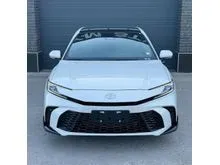 2025 Toyota Camry 2.5 HEV (Premium Color) Sedan
