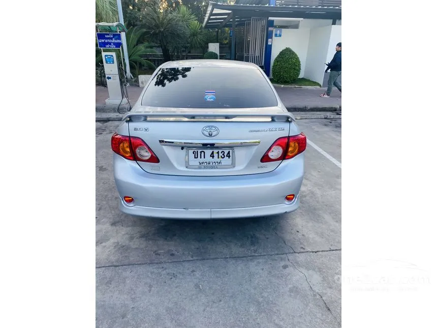 2010 Toyota Corolla Altis V Sedan