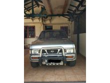 2001 Nissan Terrano 2.4 Spirit SUV
