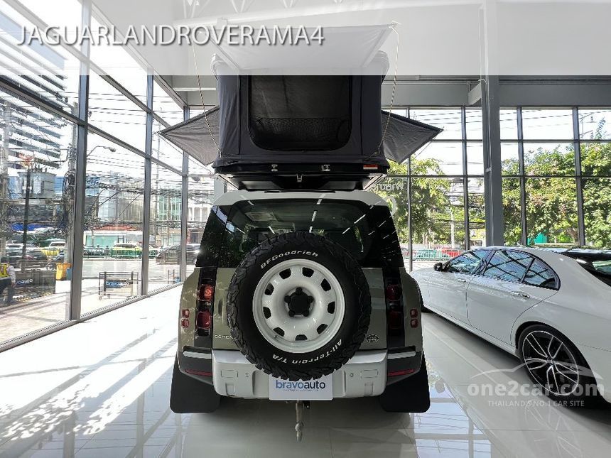 2022 Land Rover Defender 110 D240 SE SUV