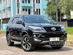 2019 Toyota Fortuner 2.7 SRZ TRD 4X2 SUV