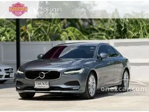 2017 Volvo S90 2.0 D4 Momentum Sedan
