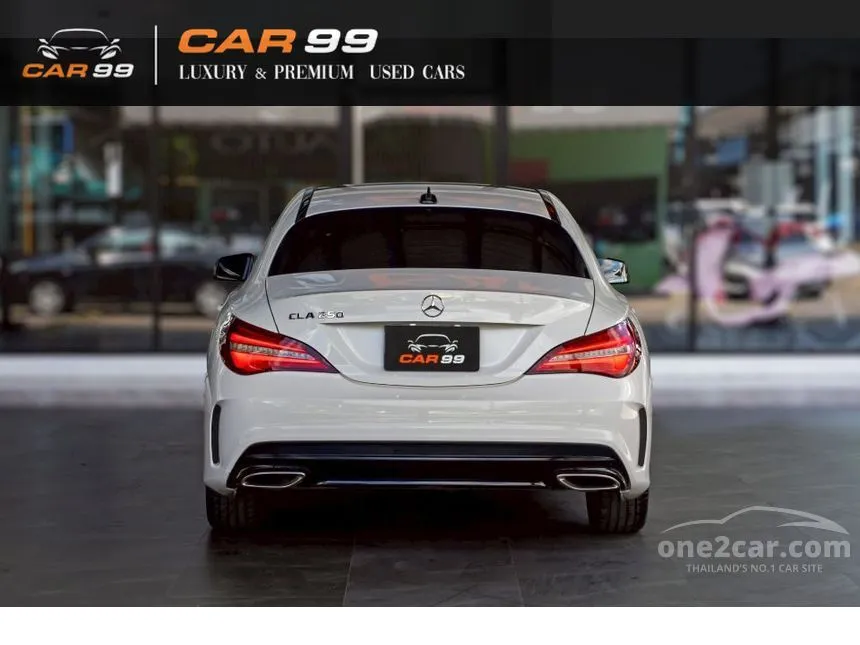 2018 Mercedes-Benz CLA250 AMG Dynamic Sedan