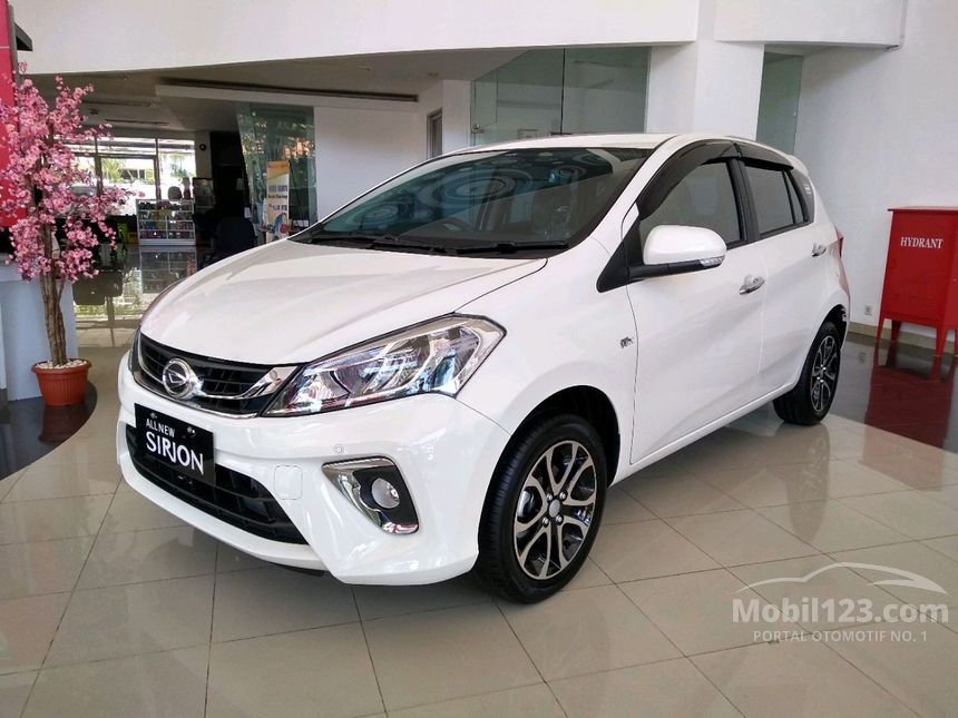 Jual Mobil Daihatsu Sirion 2018 1.3 di Jawa Timur Manual 