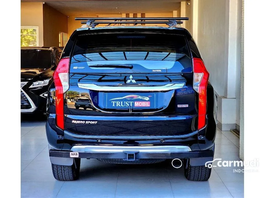 2016 Mitsubishi Pajero Sport Dakar SUV