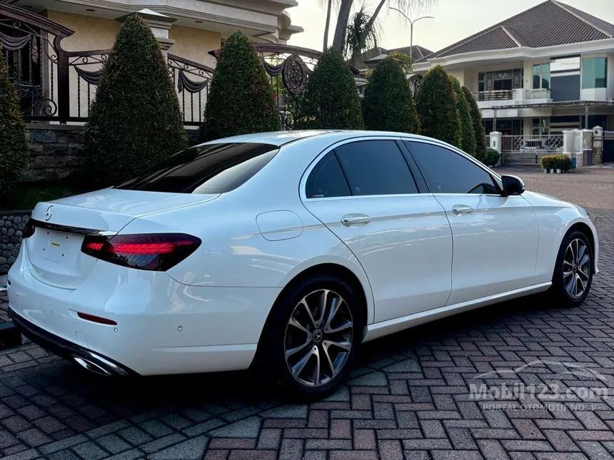 2022 Mercedes-Benz E200 Avantgarde Sedan