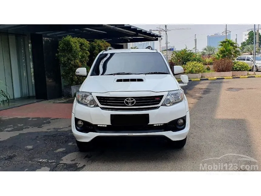 Jual Mobil Toyota Fortuner 2015 G TRD 2.5 di DKI Jakarta Automatic SUV Putih Rp 280.000.000