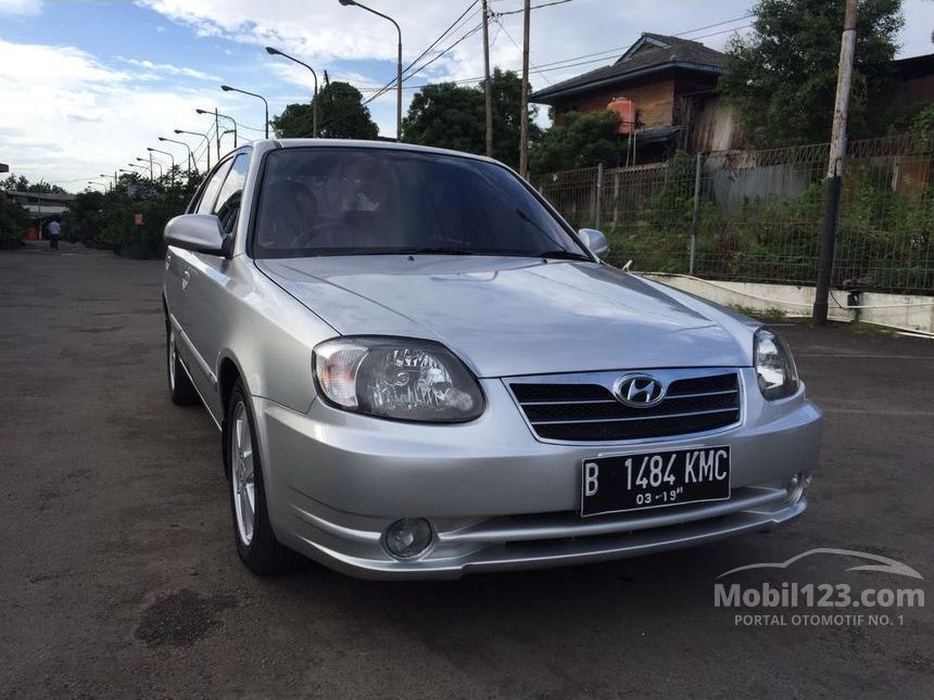 Jual Mobil  Hyundai  Avega  2009 1 5 di DKI Jakarta Manual 